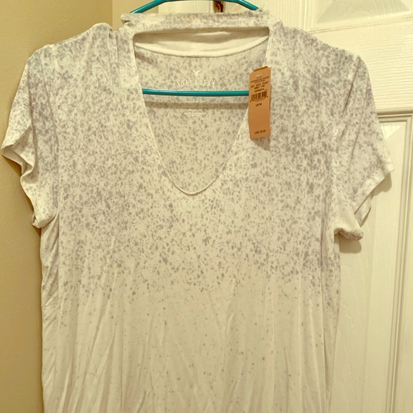 American Eagle Woman’s Medium Tee - Picture 1 of 2